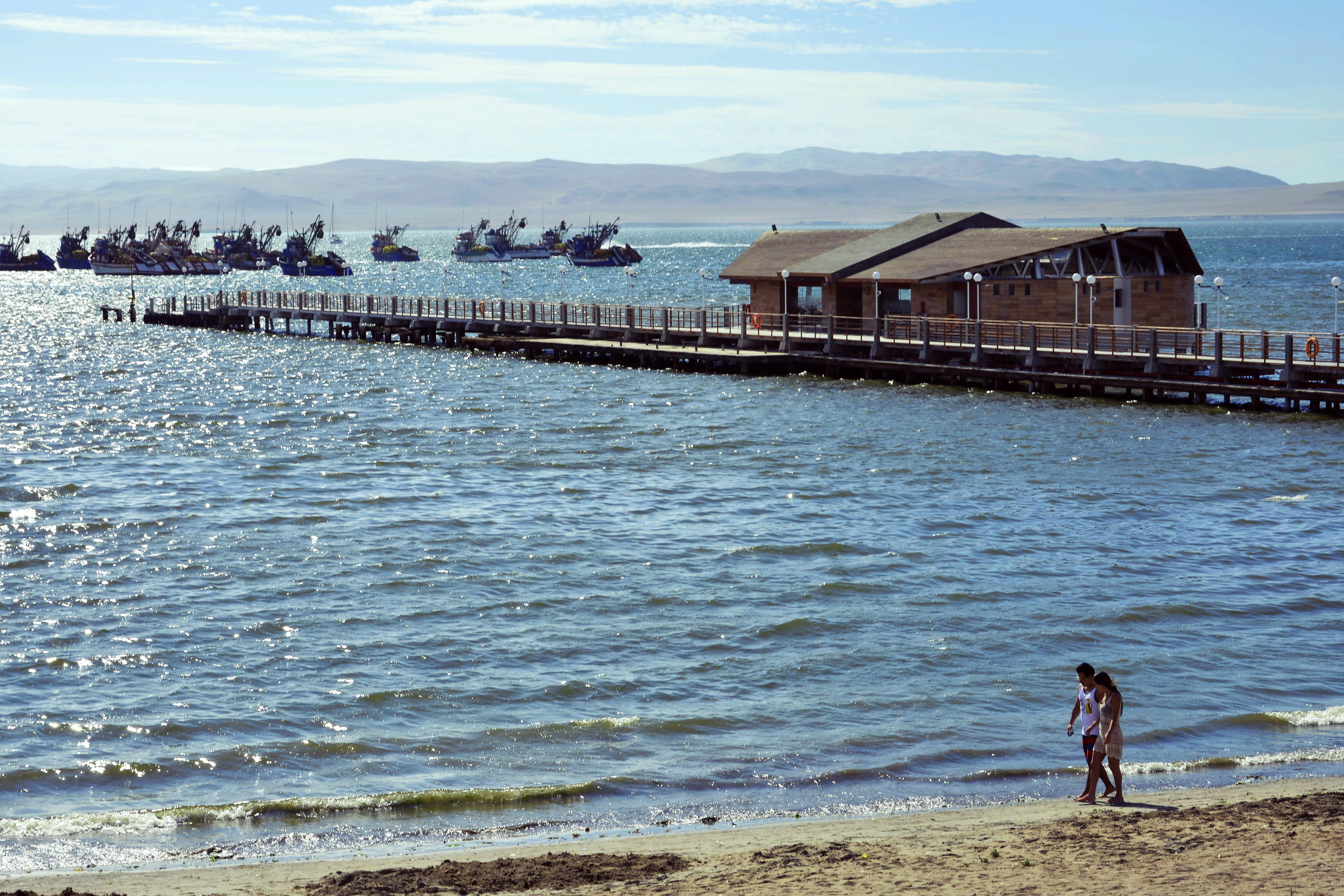 Aranwa Paracas Resort & Spa Exterior foto The pier at the Naval Museum of Salta