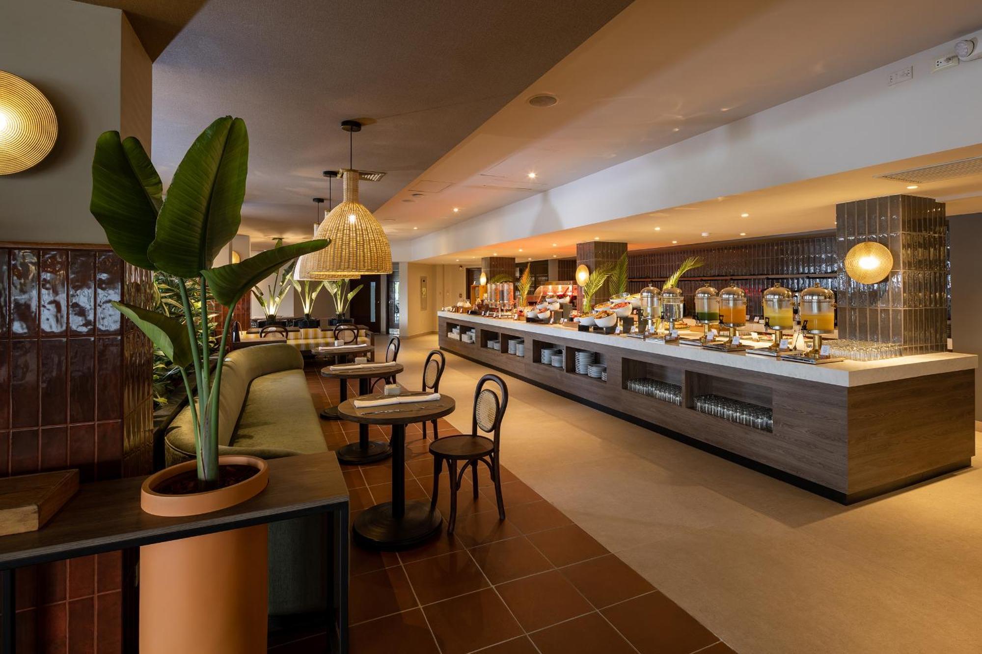 Aranwa Paracas Resort & Spa Exterior foto The buffet at the hotel