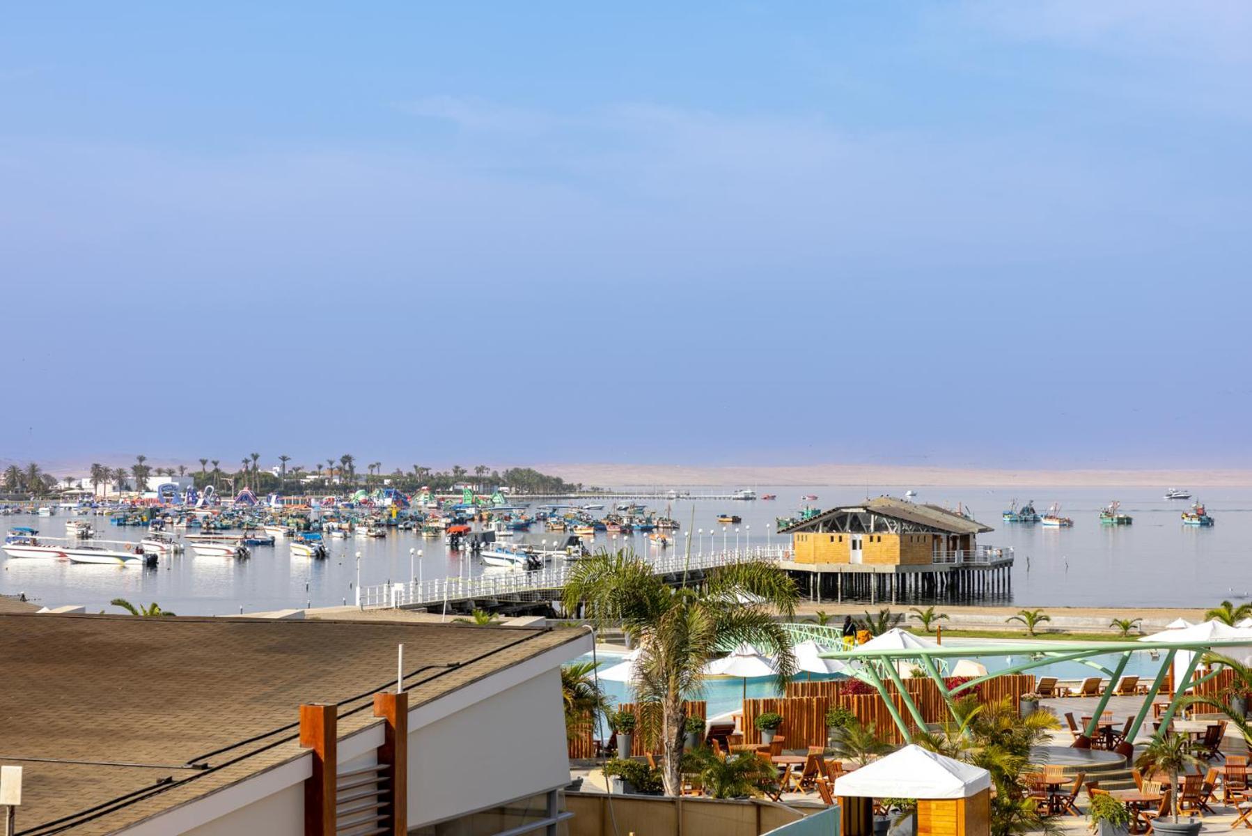 Aranwa Paracas Resort & Spa Exterior foto View of the marina from the Hotel del Coronado